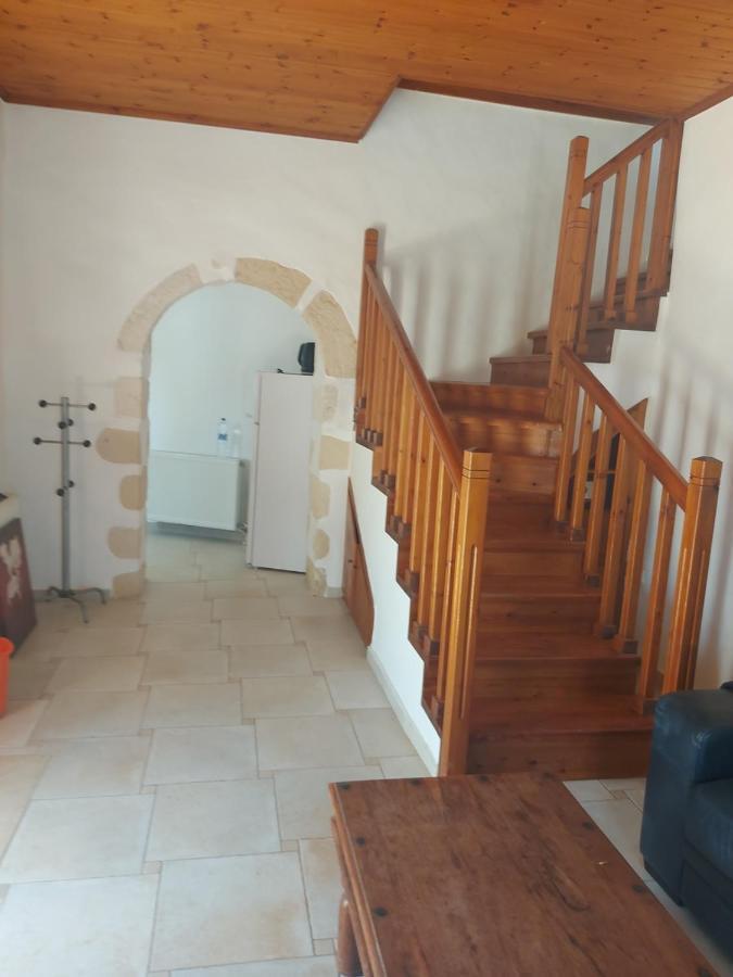 Old Plaka Villa Ngoại thất bức ảnh